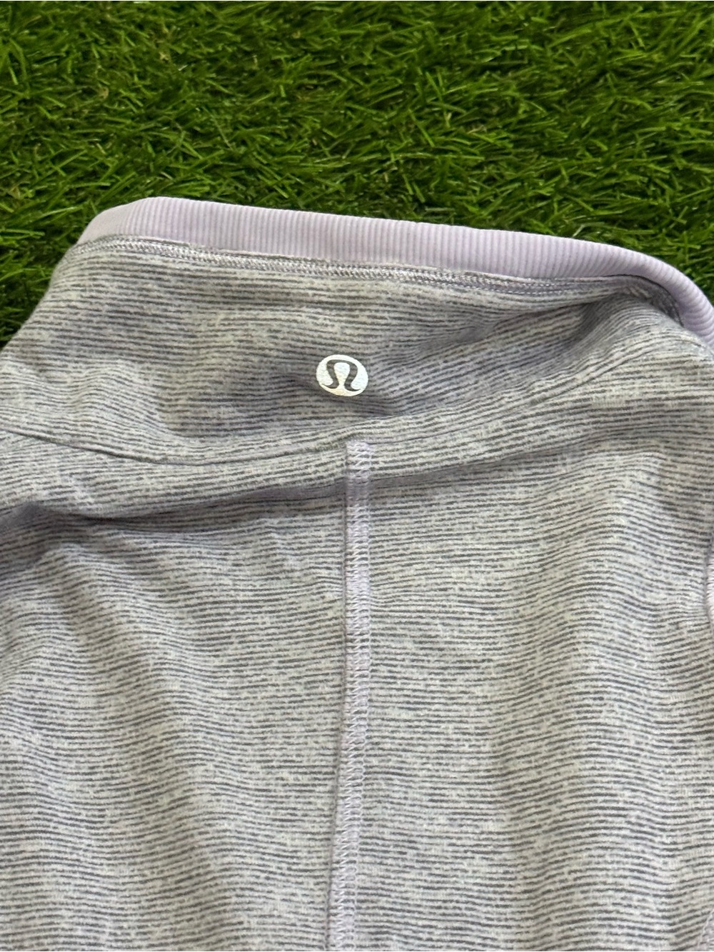 Lululemon 1/2 Zip Fitted Pullover
